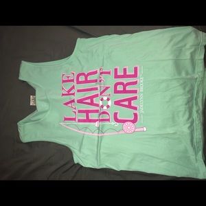 Tank “lake hair don’t care”